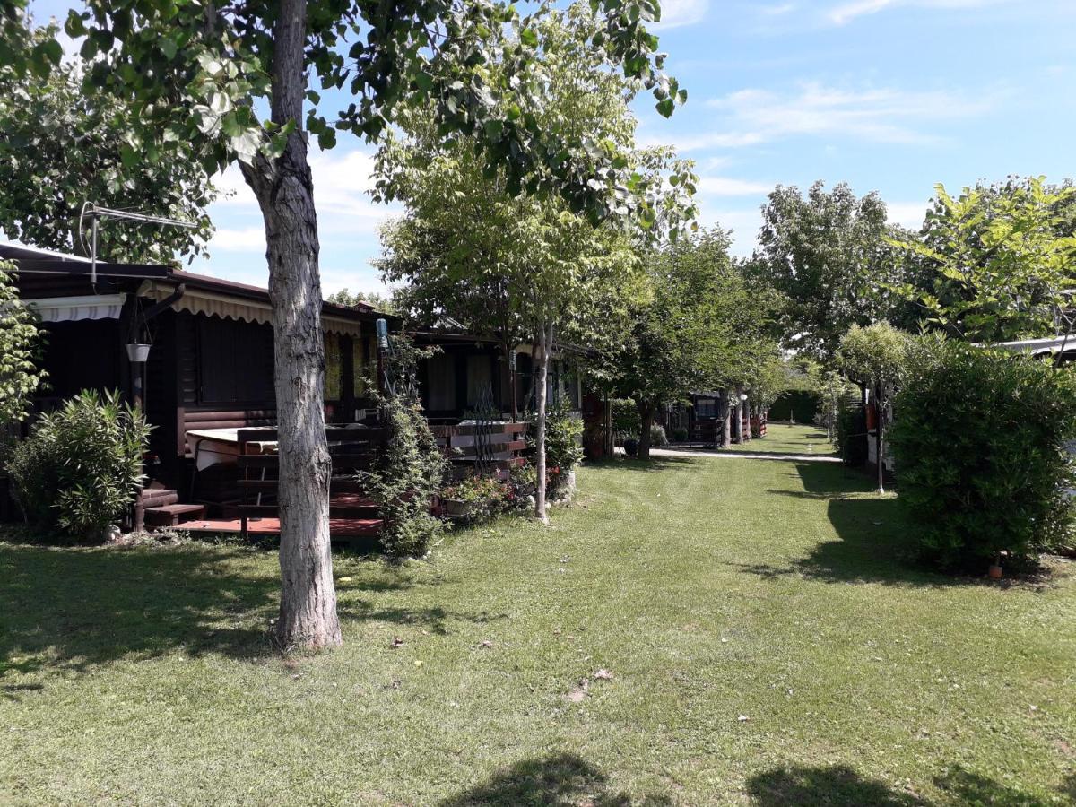 Campeggio Bruno Moniga del Garda Bagian luar foto